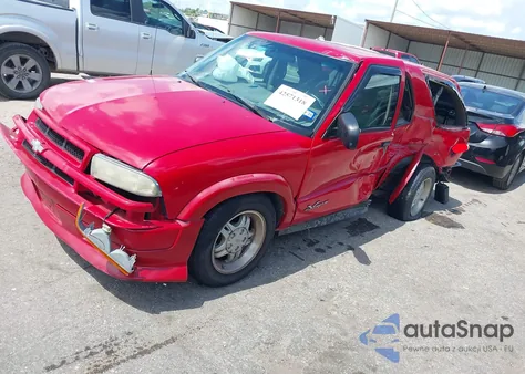 2001 Chevrolet Blazer Xtreme z USA, uszkodzony, nr VIN 1GNCS18W41K241062